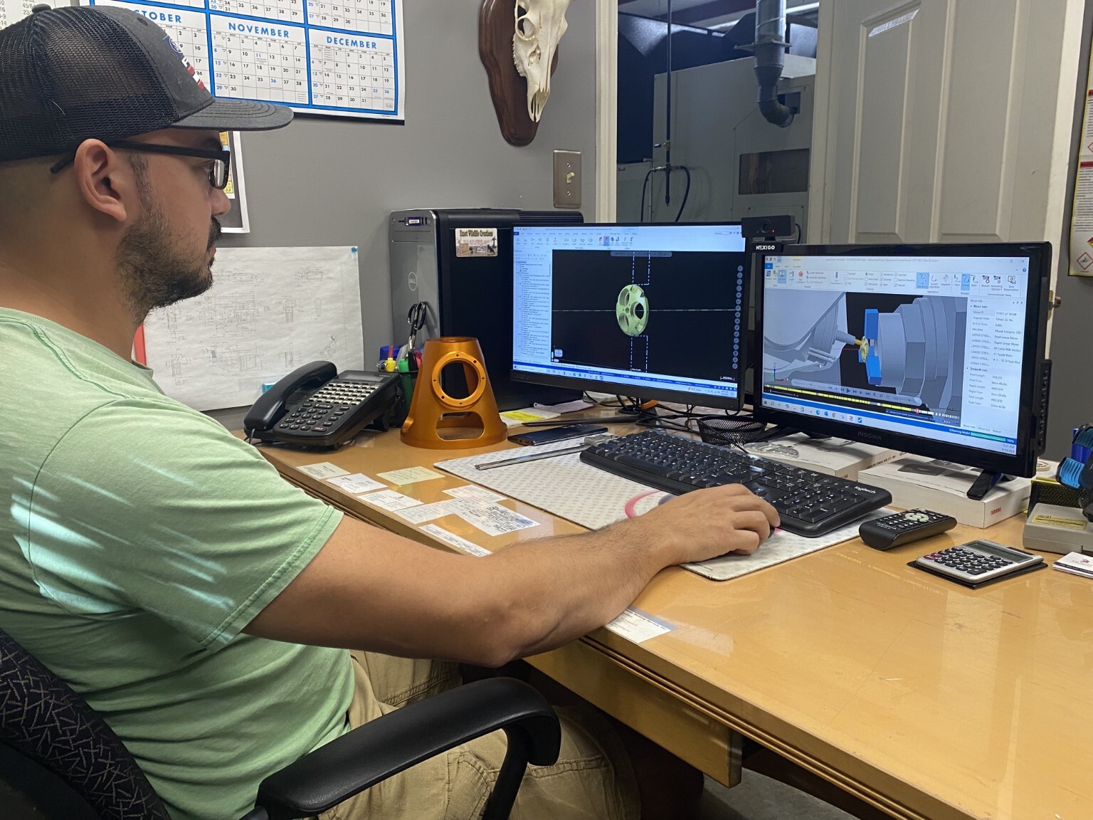 A&T programmer working in Mastercam